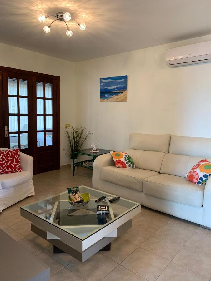 Lovely Villa Nico Playa Blanca, Hot Tub, Communal Pool Luaran gambar