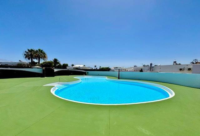 Lovely Villa Nico Playa Blanca, Hot Tub, Communal Pool Luaran gambar