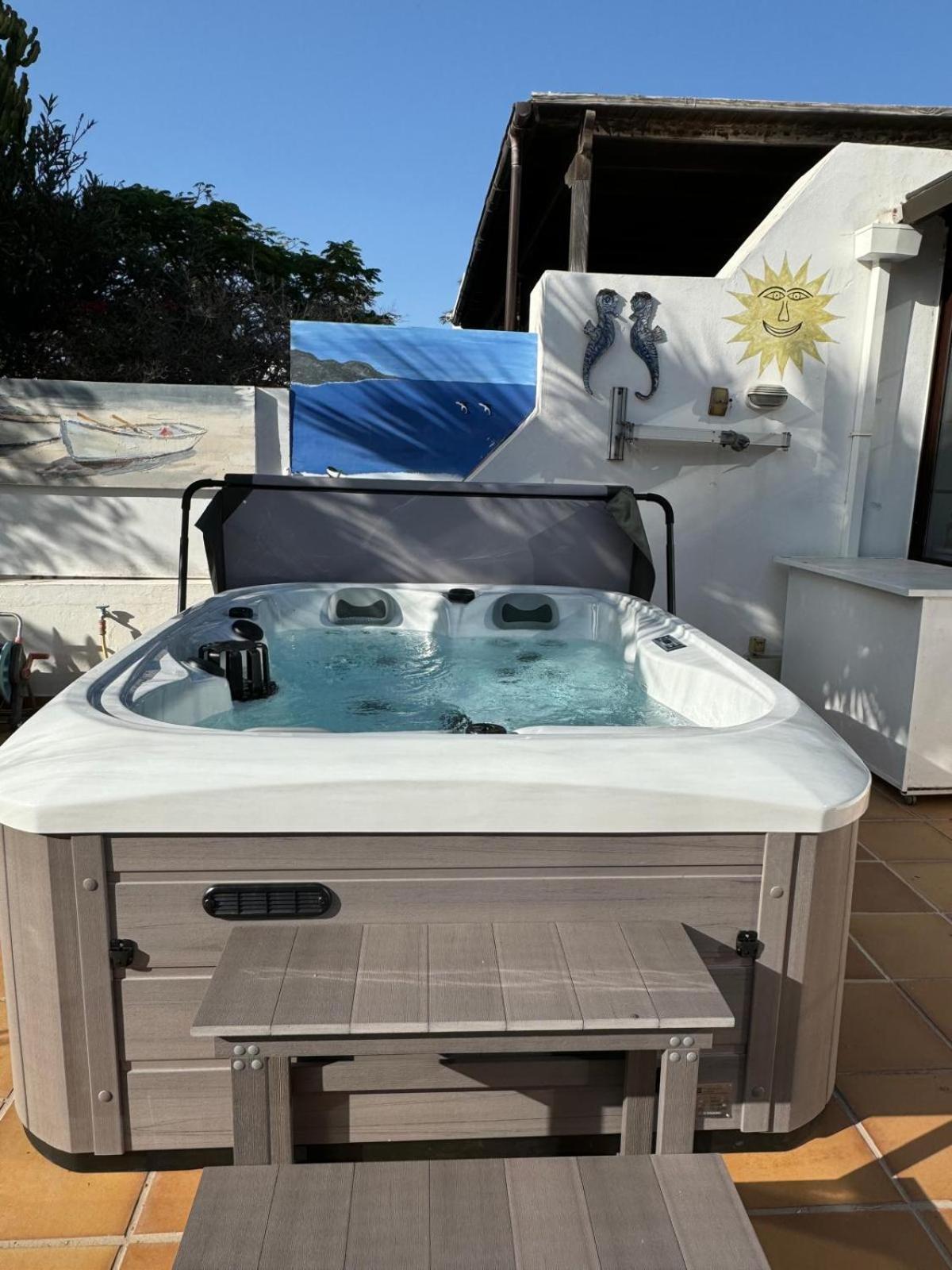 Lovely Villa Nico Playa Blanca, Hot Tub, Communal Pool Luaran gambar